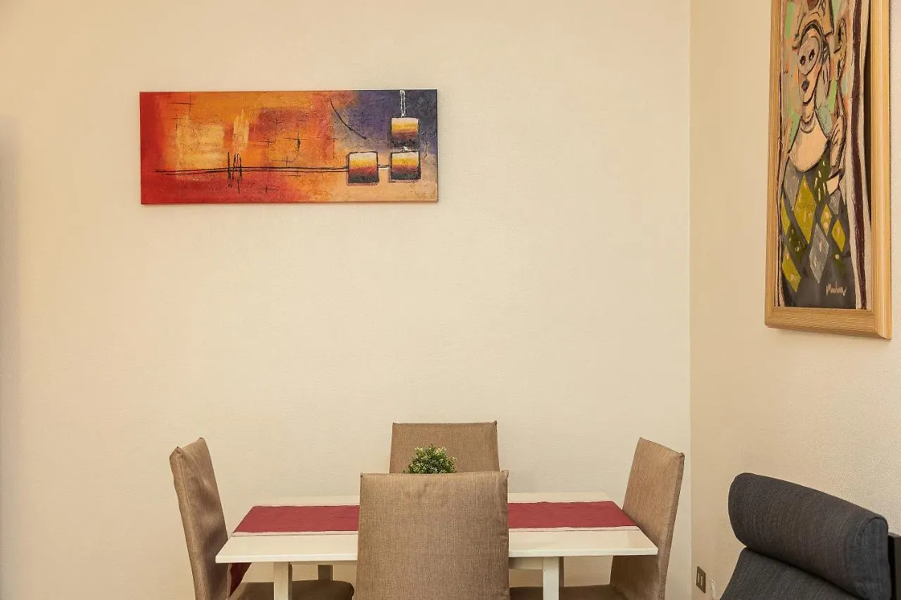 Acaia By Rental In Rome 0*,